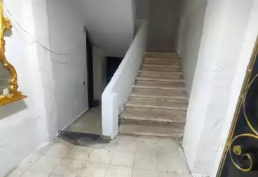 undefined undefined - 2 rooms - floor 3