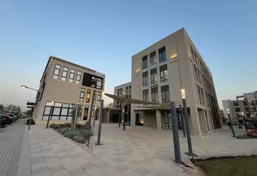 مكاتب للإيجار - 1 غرف - بالدور 1