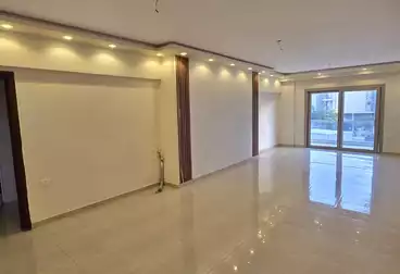 شقق للإيجار - 3 غرف - بالدور 1