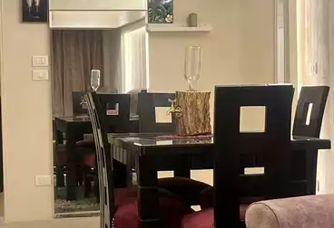 شقق للبيع - 2 غرف - بالدور 5