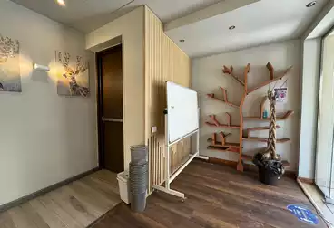 مكاتب للإيجار - 1 غرف - بالدور 1