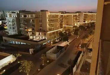 شقق للبيع - 3 غرف - بالدور 2