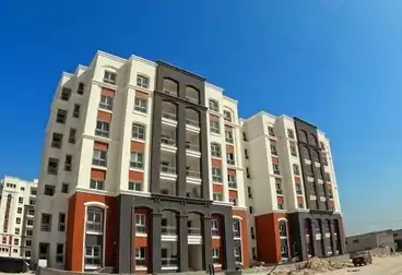 شقق للبيع - 3 غرف - بالدور 1