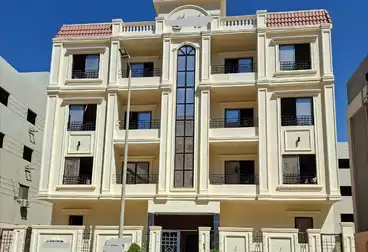 شقق للبيع - 3 غرف - بالدور 1