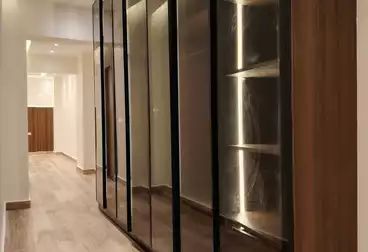 عقارات للبيع - 3 غرف - بالدور 4