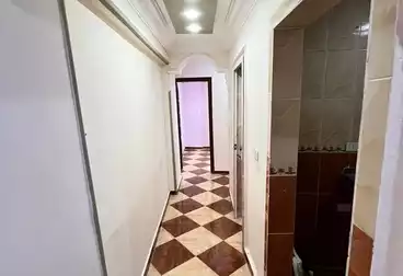 undefined undefined - 2 rooms - floor 5