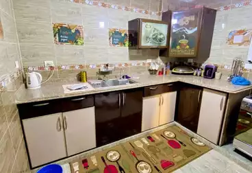 روف للبيع - 3 غرف - بالدور 8