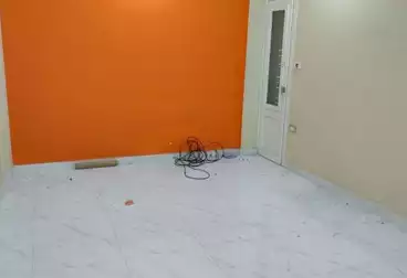 Apartments For sale - 3 rooms - floor 8