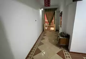 إداري للبيع - 3 غرف - بالدور 3