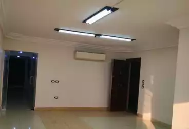 Administrative For rent - 3 rooms - floor 1