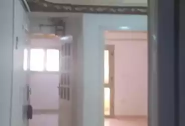 Apartments For sale - 3 rooms - floor 8