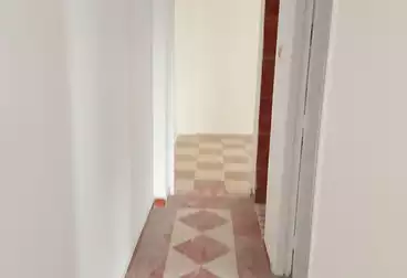 Apartments For sale - 2 rooms - floor 5