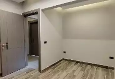 شقق للبيع - 3 غرف - بالدور 4