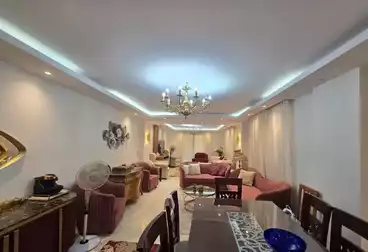 شقق للبيع - 3 غرف - بالدور 1