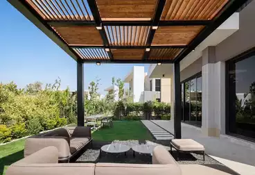 شقق للبيع - 1 غرف - بالدور 8