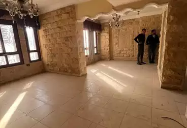 Apartments For sale - 4 rooms - floor 1