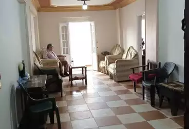 شقق للبيع - 3 غرف - بالدور 1