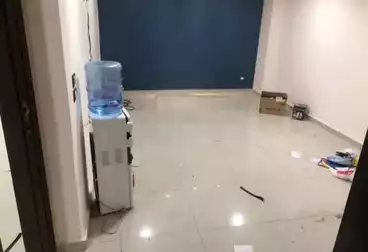 Administrative For rent - 2 rooms - floor 1