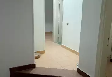 Apartments For rent - 2 rooms - floor 2