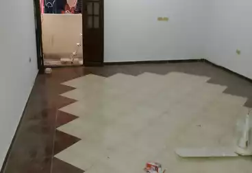 Apartments For rent - 3 rooms - floor 4