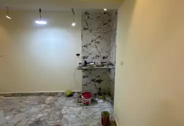 شقق للبيع - 2 غرف - بالدور 1