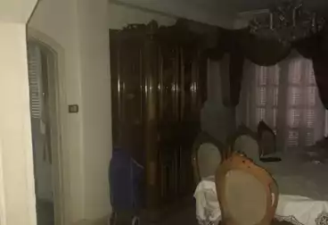 Furnished Apartment For sale - 3 rooms - floor 8