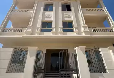 Apartments For sale - 3 rooms - floor 3