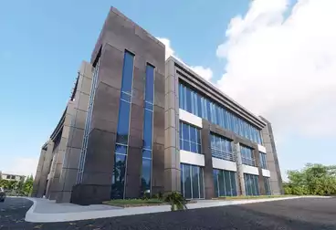 Administrative Building For sale - 9 rooms