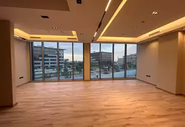 مكاتب للإيجار - 2 غرف - بالدور 3