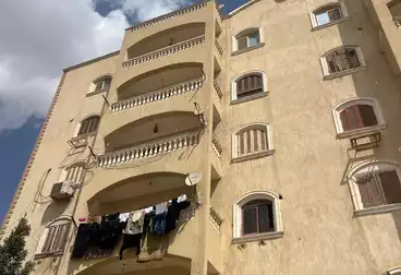 شقق للبيع - 3 غرف - بالدور 4