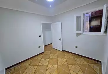 undefined undefined - 2 rooms - floor 6