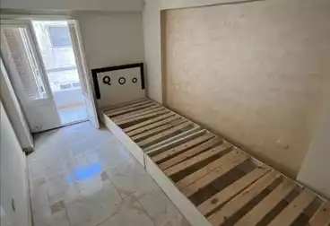 Apartments For sale - 4 rooms - floor 5