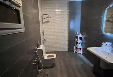 Apartments For sale - 3 rooms - floor 1