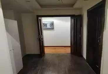 Apartments For sale - 3 rooms - floor 5