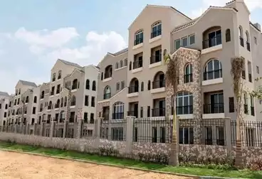 Apartments For sale - 4 rooms - floor 5