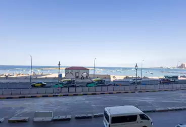 تجاري للبيع - بالدور 1