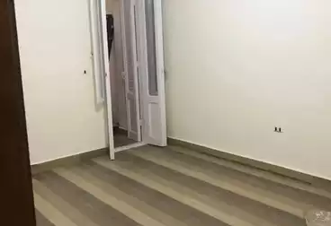 شقق للبيع - 3 غرف - بالدور 1