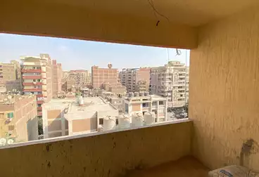 Apartments For sale - 3 rooms - floor 8