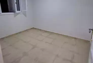 undefined undefined - 2 rooms - floor 5