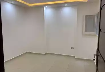 شقق للبيع - 3 غرف - بالدور 1