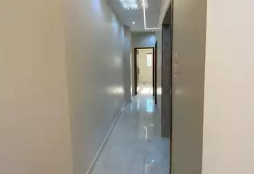 عقارات للبيع - 3 غرف - بالدور 5