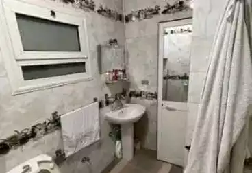 Apartments For sale - 2 rooms - floor 4