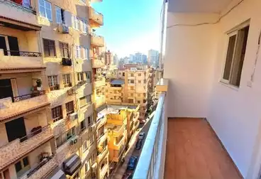 undefined undefined - 3 rooms - floor 8