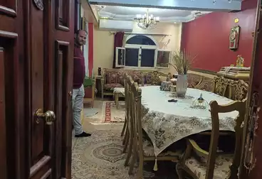 شقق للبيع - 3 غرف - بالدور 8