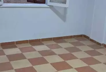 Apartments For sale - 2 rooms - floor 1