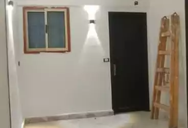 شاليه بحديقة للبيع - 1 غرف - بالدور 0