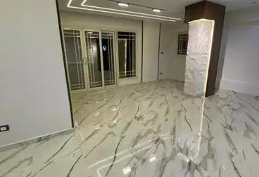 شقق للبيع - 3 غرف - بالدور 2