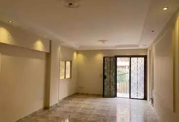 شقق للبيع - 3 غرف - بالدور 1