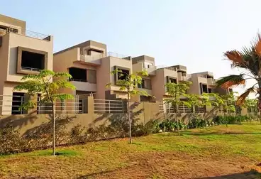 Town House For sale - 4 rooms