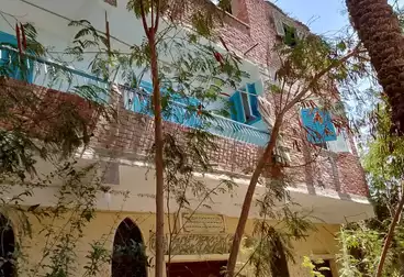 منزل / بيت للبيع - 2 غرف